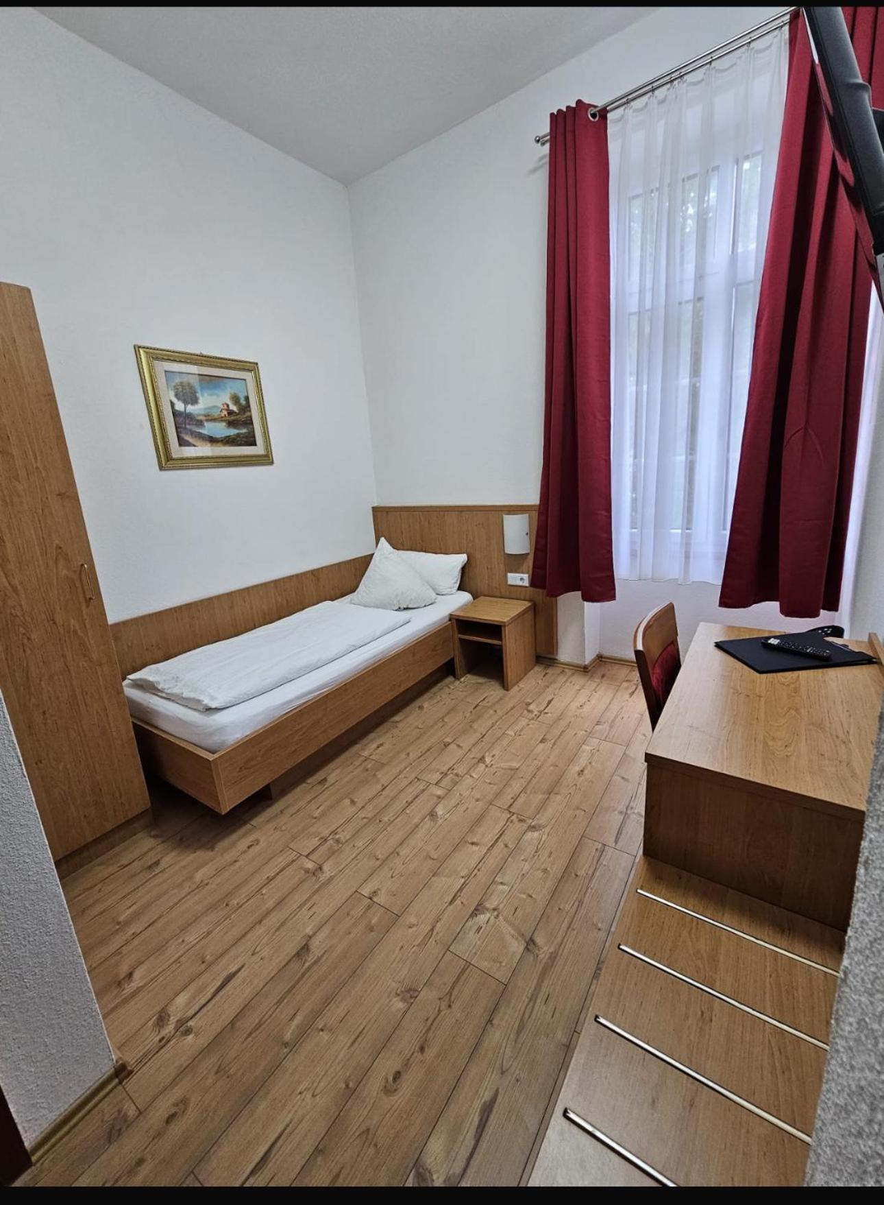 Hotel Restaurant Schwert Kehl المظهر الخارجي الصورة
