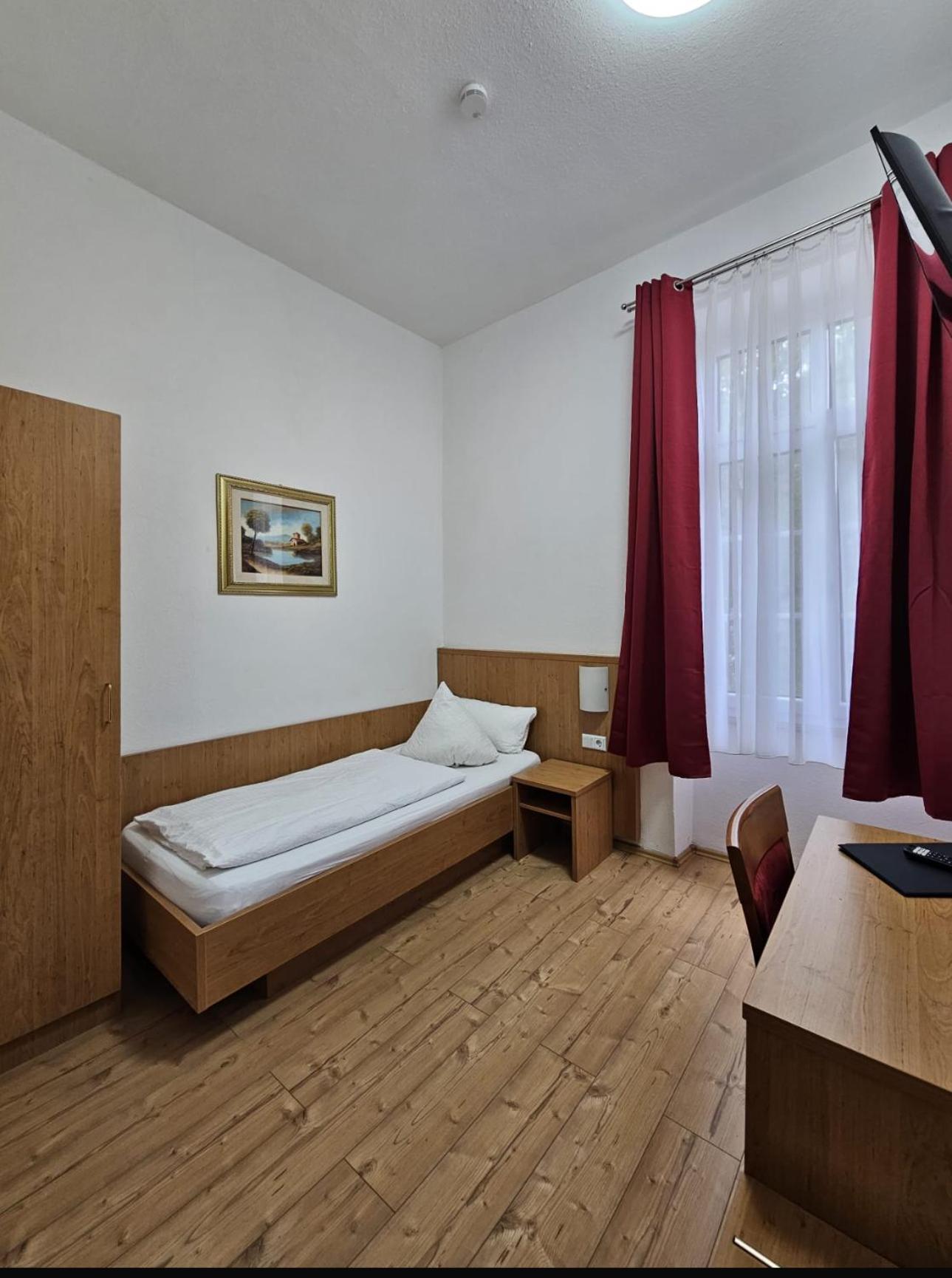 Hotel Restaurant Schwert Kehl المظهر الخارجي الصورة