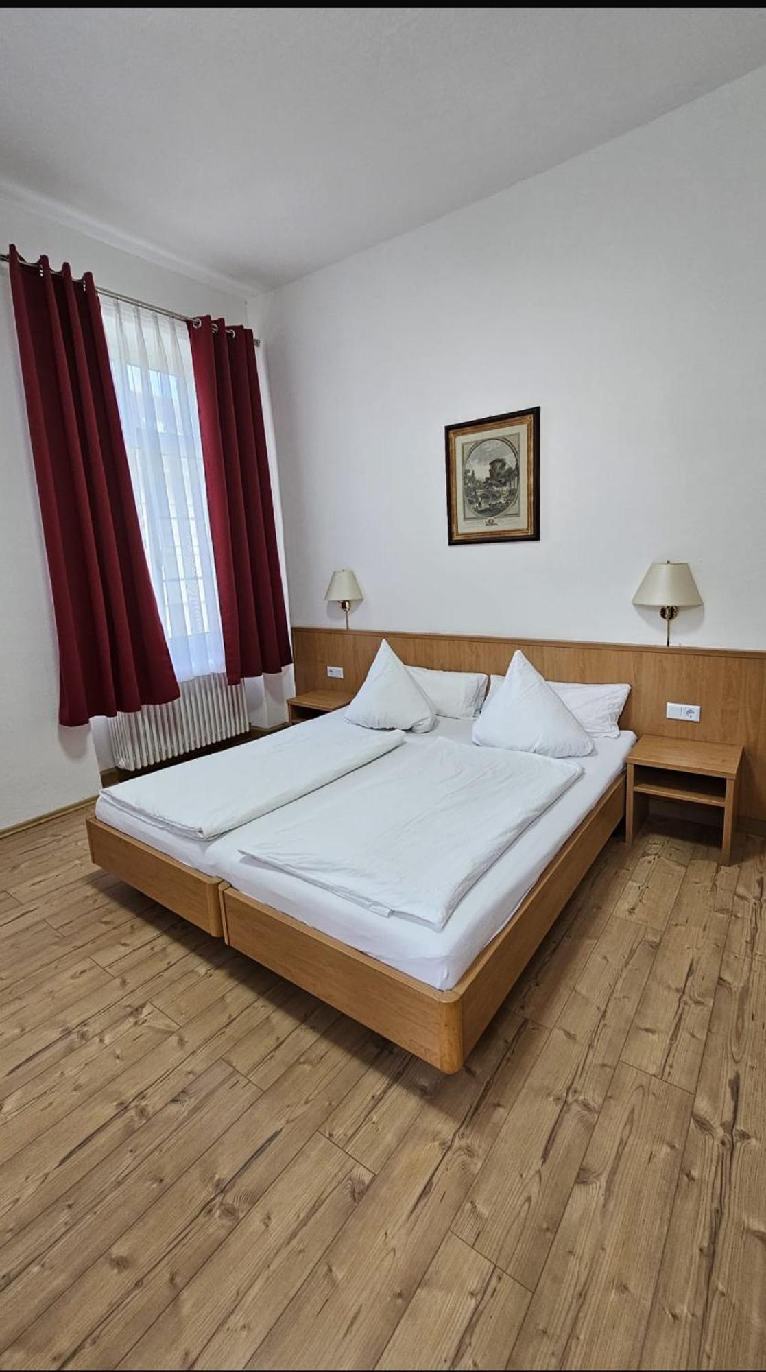 Hotel Restaurant Schwert Kehl المظهر الخارجي الصورة